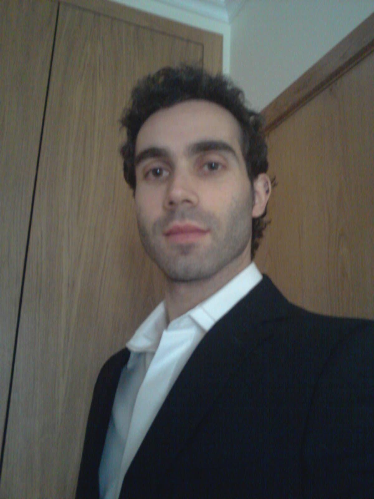 Criação e desenvolvimento de bases de dados.