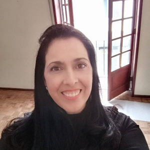 KELLY SARMENTO NEGRUNI | Coach