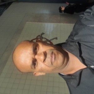 Adriano: Carpinteiro